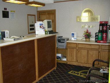 Days Inn By Wyndham Plymouth Interior foto